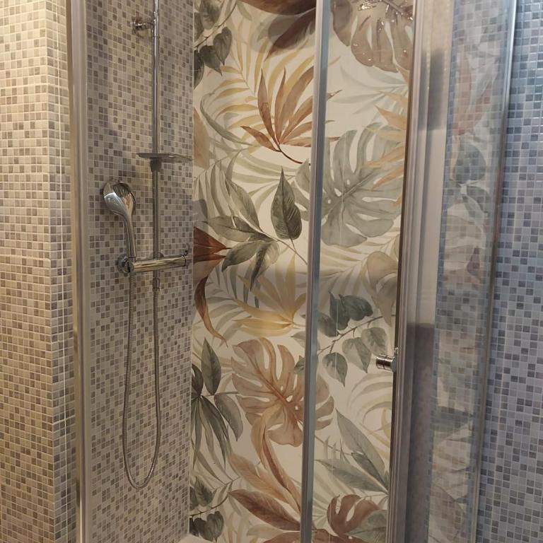 Speedy Guest Rooms - Camere Vicino Aeroporto e Fiera - Camera Quadrupla Deluxe - 5