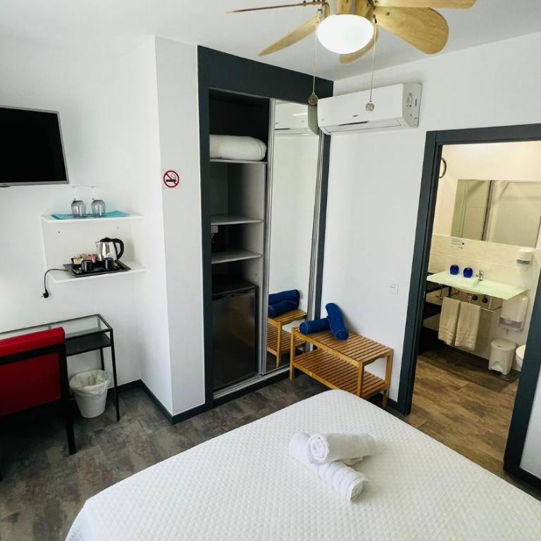 Bajondillo Beach Cozy Inns - Habitación Doble Estándar - 12