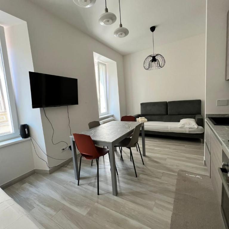 Luxury apartment + garage - One-Bedroom Apartment - 3