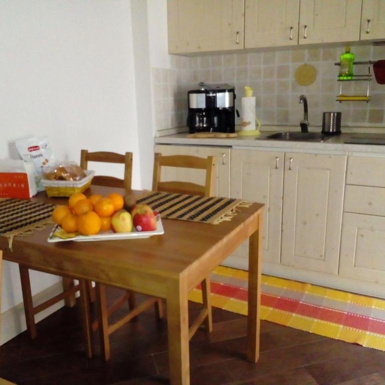 APPARTAMENTO a CENTRO STORICO DI CATANIA - Three-Bedroom Apartment - 24