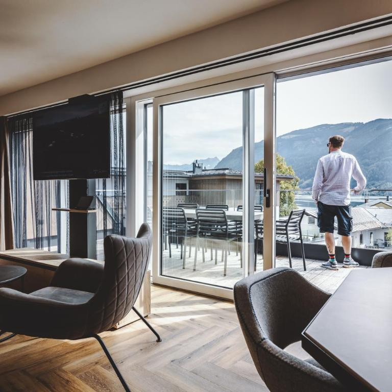 The Gast House Zell am See - Suite mit 4 Schlafzimmern und Sauna - 1