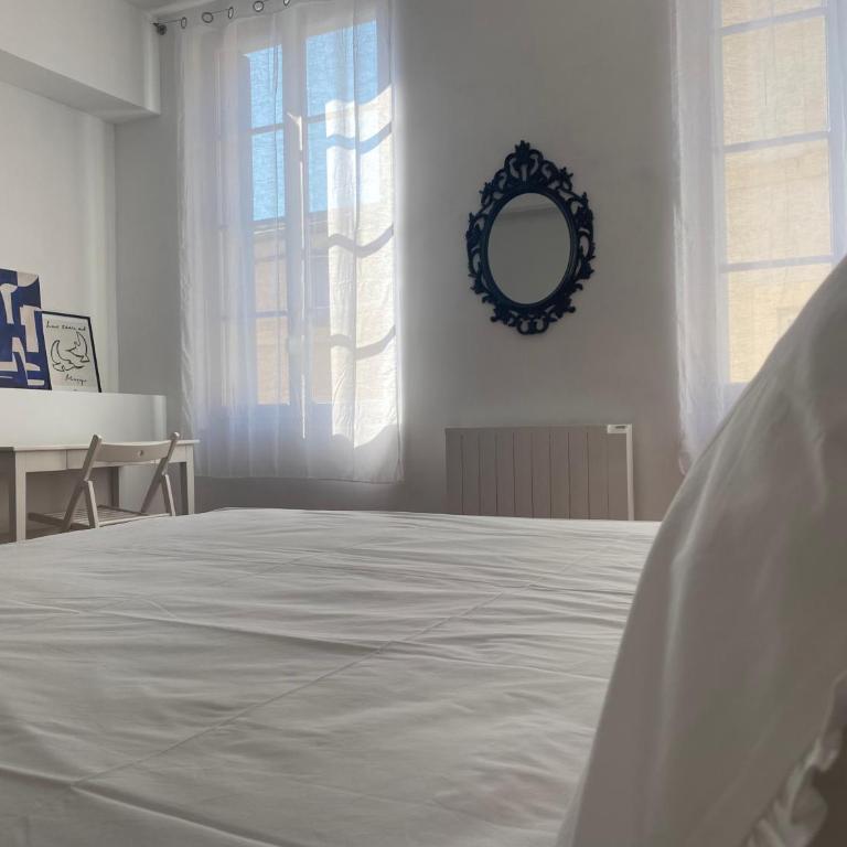 Maison d’hôtes Le 1853 - Chambre Quadruple avec Salle de Bains Privative - 2
