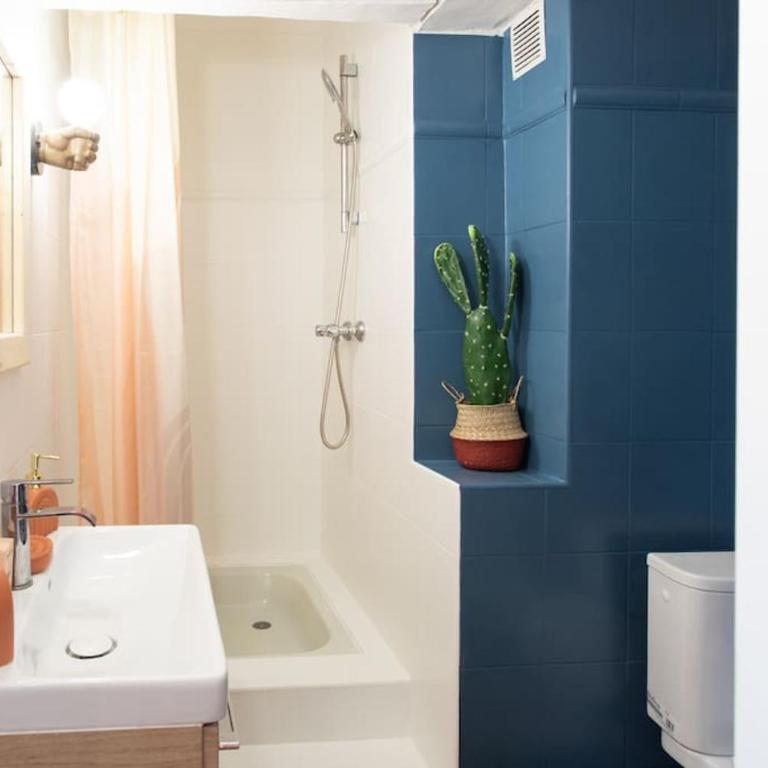 #48 Staywizus - Suite Jean top floor terrace 5min walk sea AC - Appartement 2 Chambres - 43