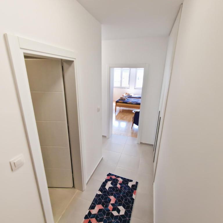 Apartment Ventura - Two-Bedroom Apartment - 32