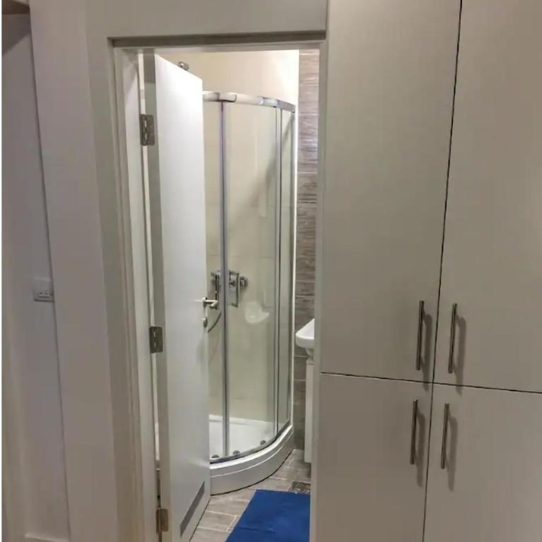 Skyline - Two-Bedroom Apartment - 20