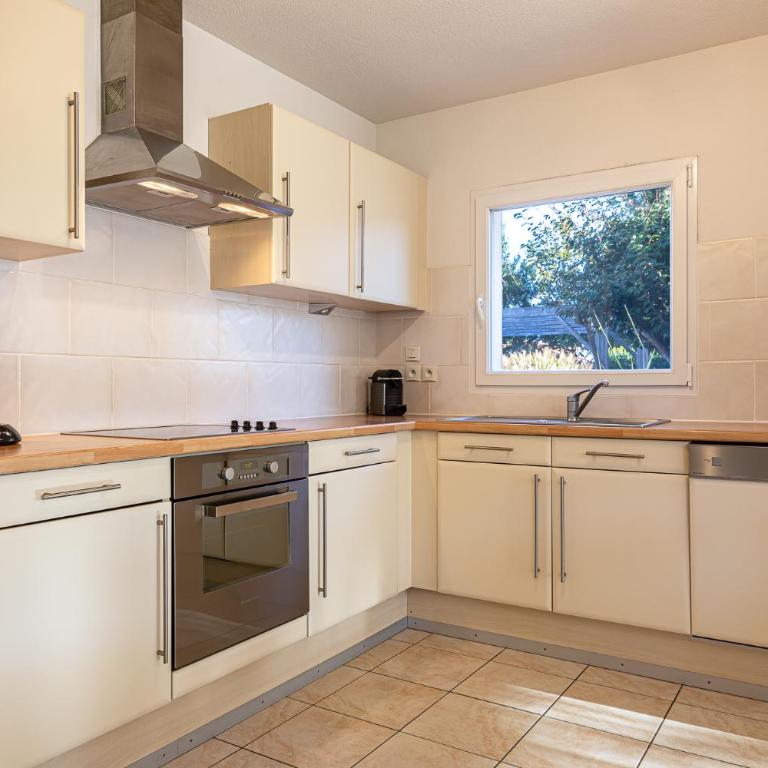 Oasis Les Jardins des Sables d'Olonne - Three-Bedroom Villa with Private Pool - 8