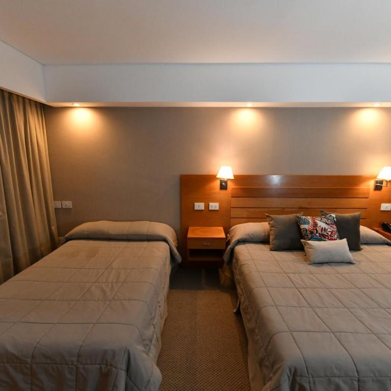 Howard Johnson San Francisco - Habitación Triple Superior - 2