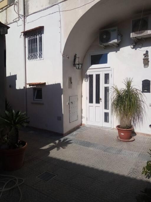 Casa Sorrentina Holiday & GYM - One-Bedroom Apartment - 13