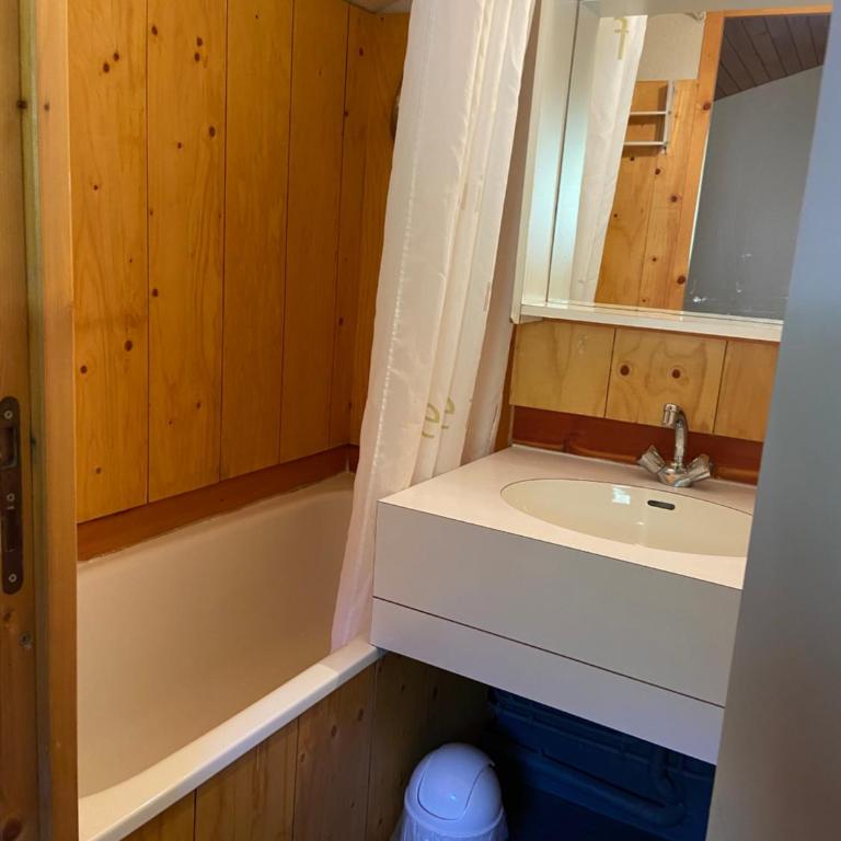 Appartement duplex 6 couchages 2sdb Parking Ménage inclus - Duplex Apartment - 7