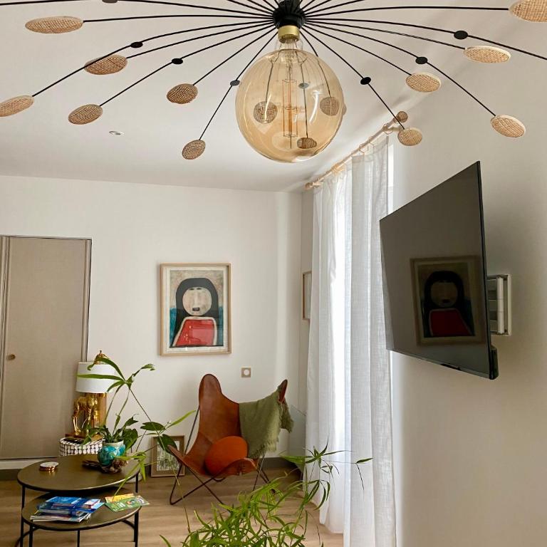 Coural' Chic - Apartment mit 1 Schlafzimmer - 24