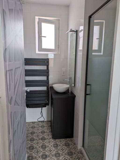 "Le Royan" appartement proche gare et plage - One-Bedroom Apartment - 9