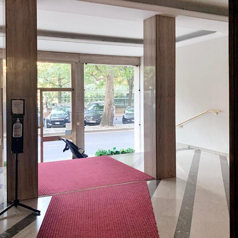 W83 Como Lake House - One-Bedroom Apartment - 11