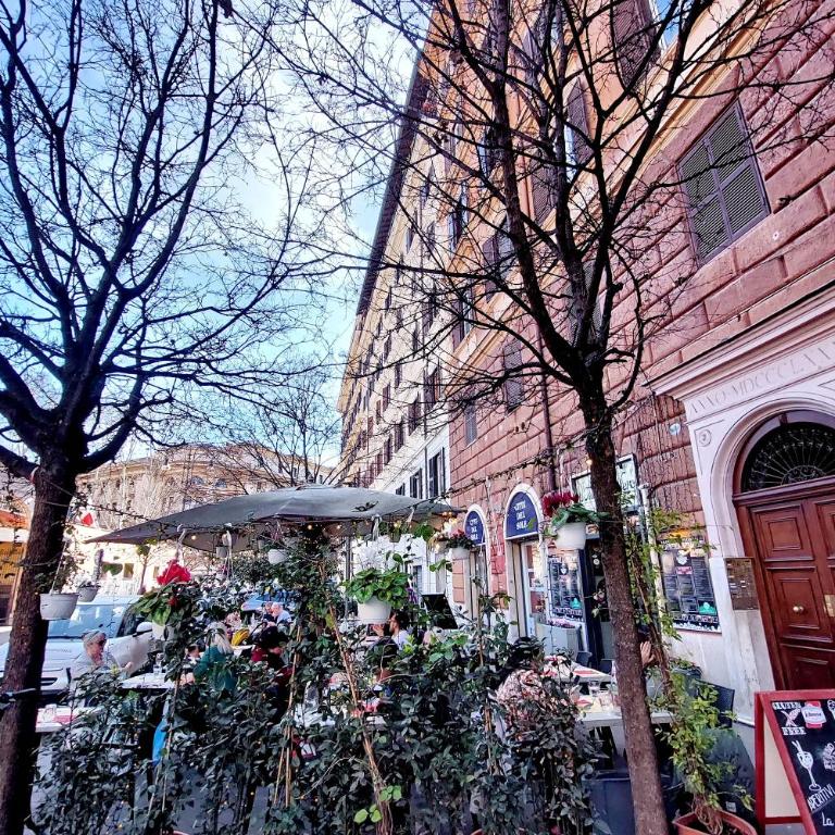 Flatinrome Trastevere 2 - Jacuzzi in Trastevere - Appartamento con 2 Camere da Letto - 30