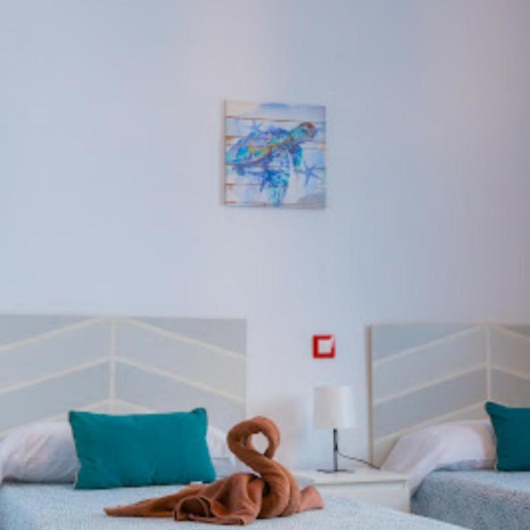 Apartamento Maracuya - Three-Bedroom Apartment - 11