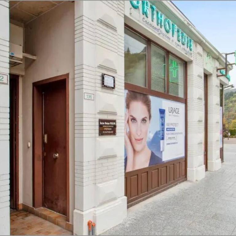 Face aux Thermes: lit double, terrasse, wifi - Appartement 1 Chambre - 3