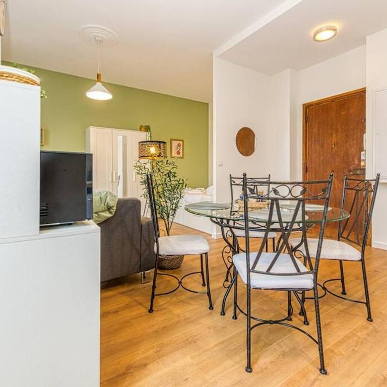Entre gare et centre-ville: lit double, wifi - Appartamento con 1 Camera da Letto - 3