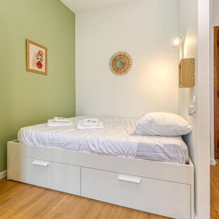 Entre gare et centre-ville: lit double, wifi - Appartamento con 1 Camera da Letto - 9