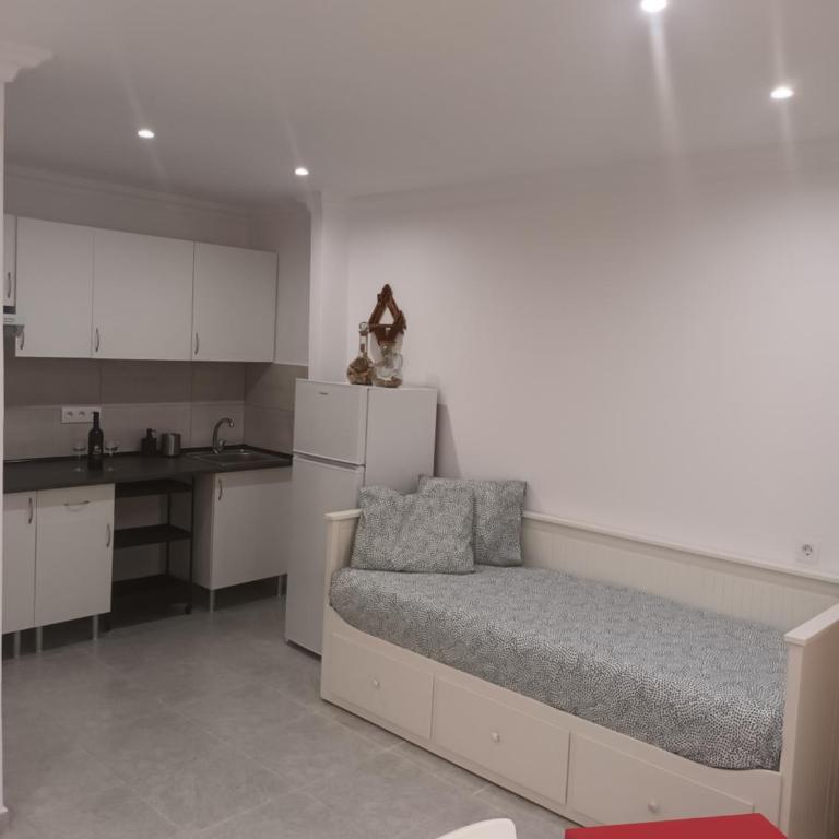 As de guía, playa de las canteras Vv - One-Bedroom Apartment - 3