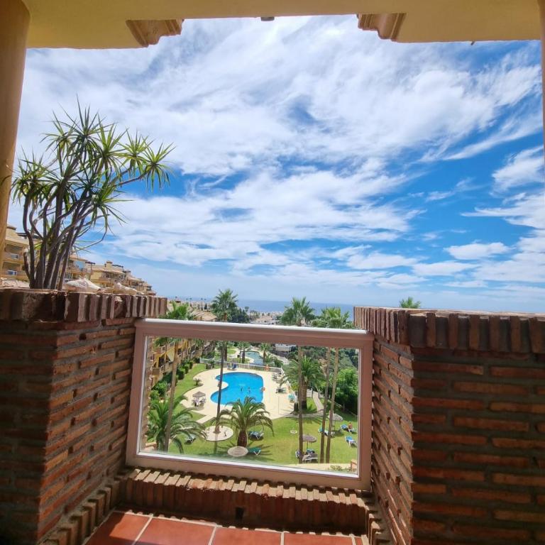 Room in shared Apartment in suite bathroom WiFi 2 swimming Pools Panoramic views Mijas Marbella - Apartment mit 2 Schlafzimmern - 1