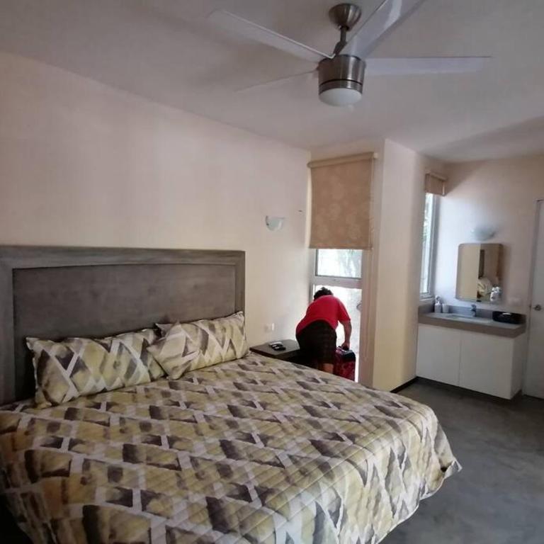 Marysol beachfront next to nomads d2 - One-Bedroom Apartment - 2