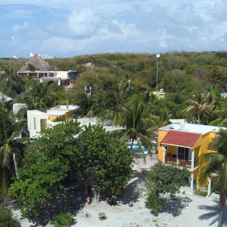 Marysol beachfront next to nomads d2 - One-Bedroom Apartment - 5