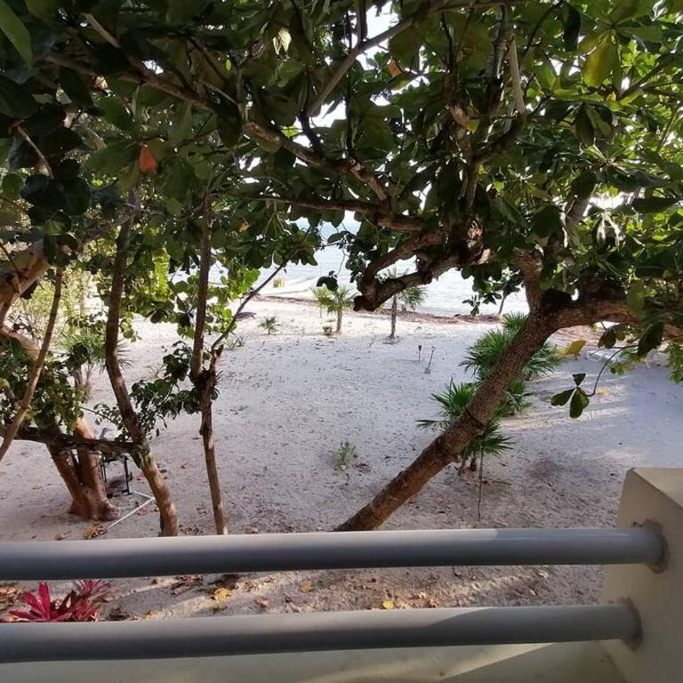 Marysol beachfront next to nomads d4 - One-Bedroom Apartment - 21