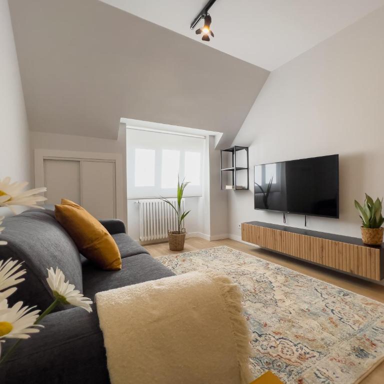 Hi! Burgos - SIDI - VUT-472 - Exclusivo apartamento moderno en el corazón de la ciudad - Apartamento de 1 dormitorio - 2