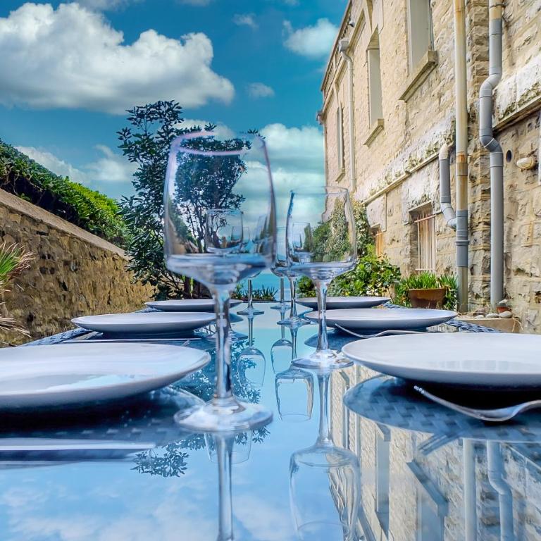 Magnifique appartement avec terrasse, parking et vue sur l'océan pour 6 - Appartement 2 Chambres - 3