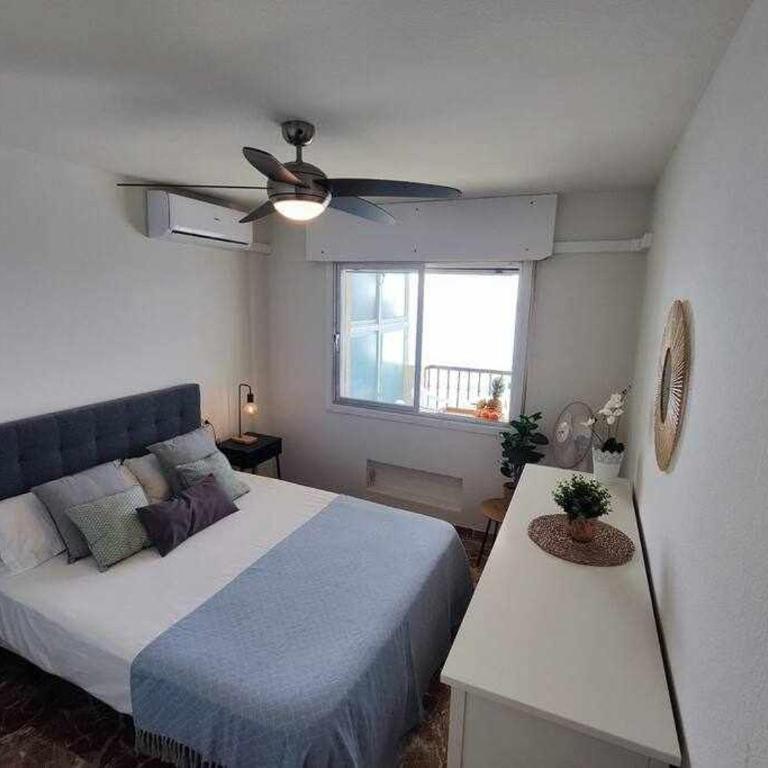 Fuengirola frente al mar Apt - Apartamento de 2 dormitorios - 14