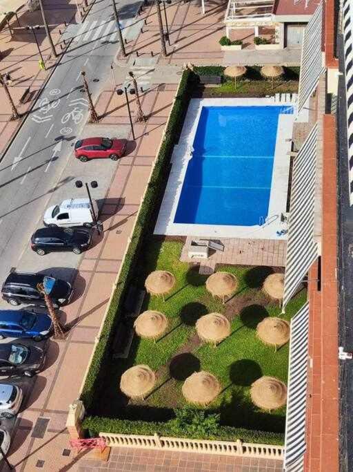 Fuengirola frente al mar Apt - Apartamento de 2 dormitorios - 21