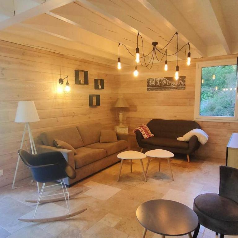 Chalet rénové 8 pers, calme, vue montagne - FR-1-234-292 - Chalet - 8