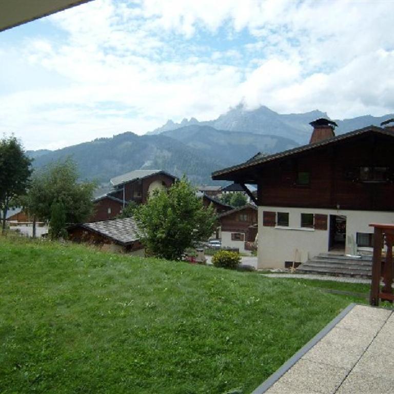 Appartement 3 pièces, terrasse Sud-Ouest, à 100m des pistes, 6 couchages, village à 500m, garage inclus - Appartement 2 Chambres - 8