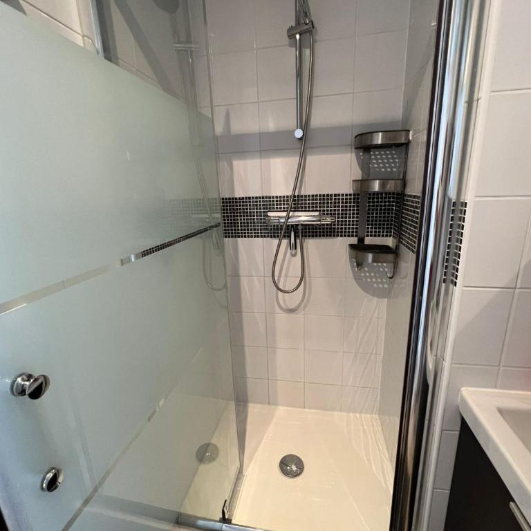 Studio moderne au cœur de Paris Batignolles - Appartement 1 Chambre - 6