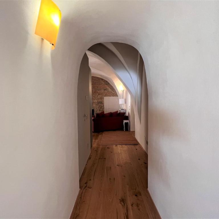 Torre del Cavaliere - Appartamento con 2 Camere da Letto - 33