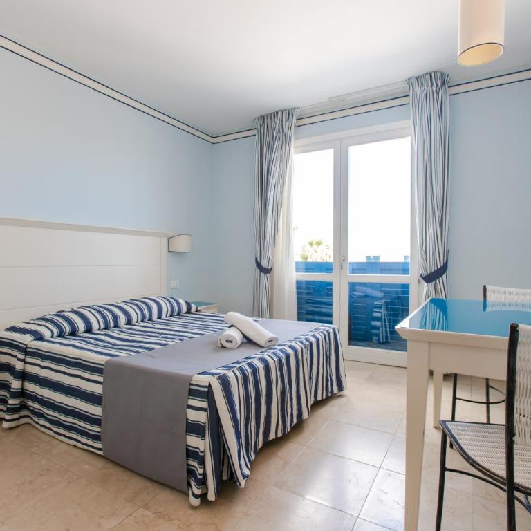 Essence Favignana - Cala la Luna Resort - Superior Quadruple Room - 2