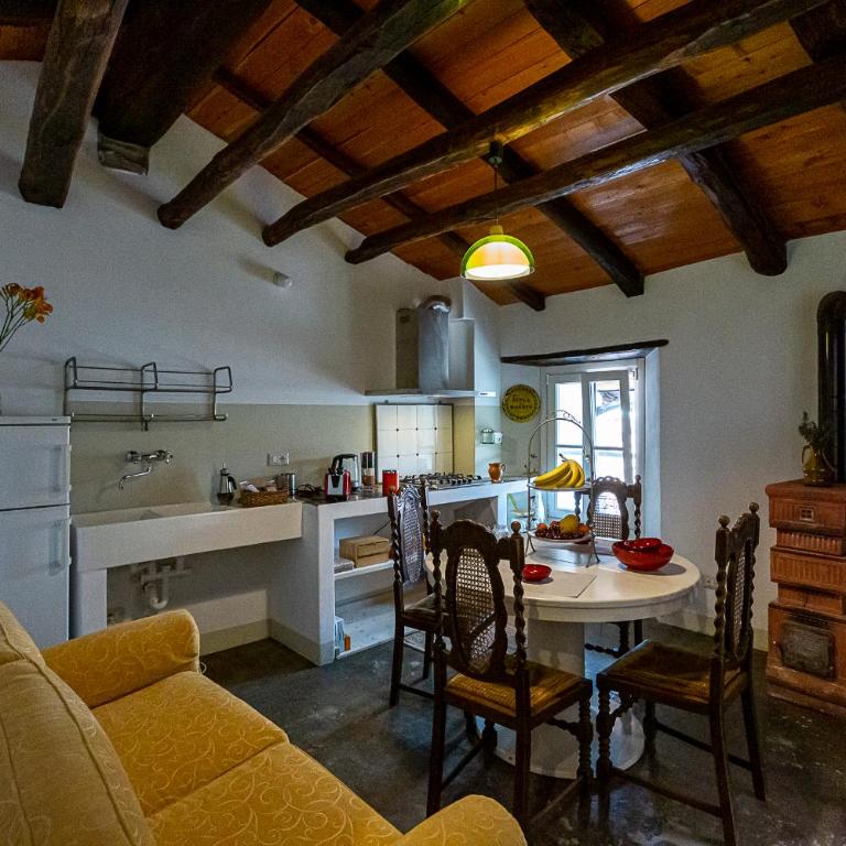 Elicriso Apartment - Two-Bedroom Apartment - 21