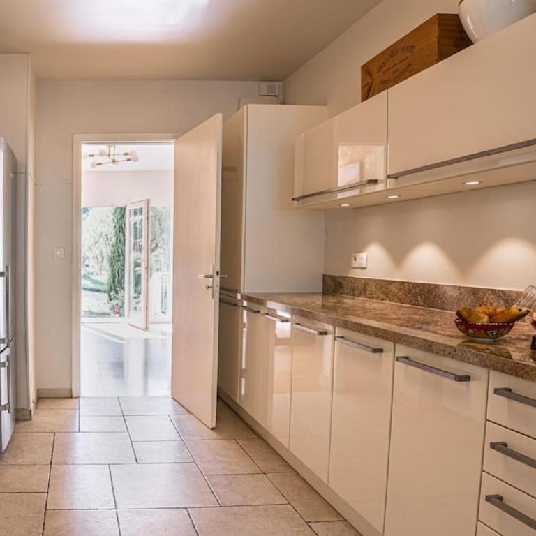 Dream Villa 300m2 & stunning 4000m2 private garden - Villa - 25