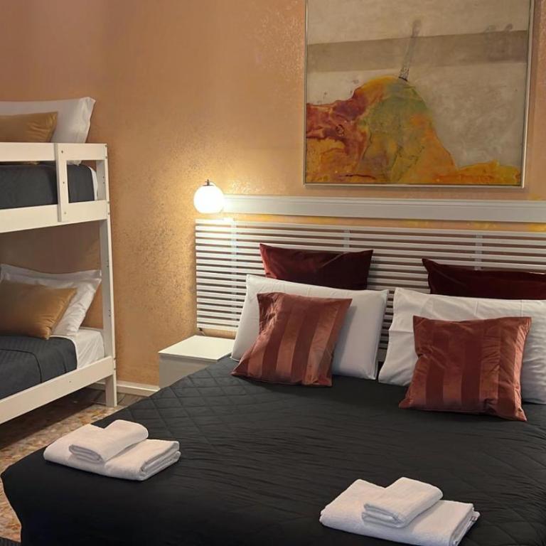 Appia Avenue 639 - Camera Quadrupla con Bagno Privato - 11