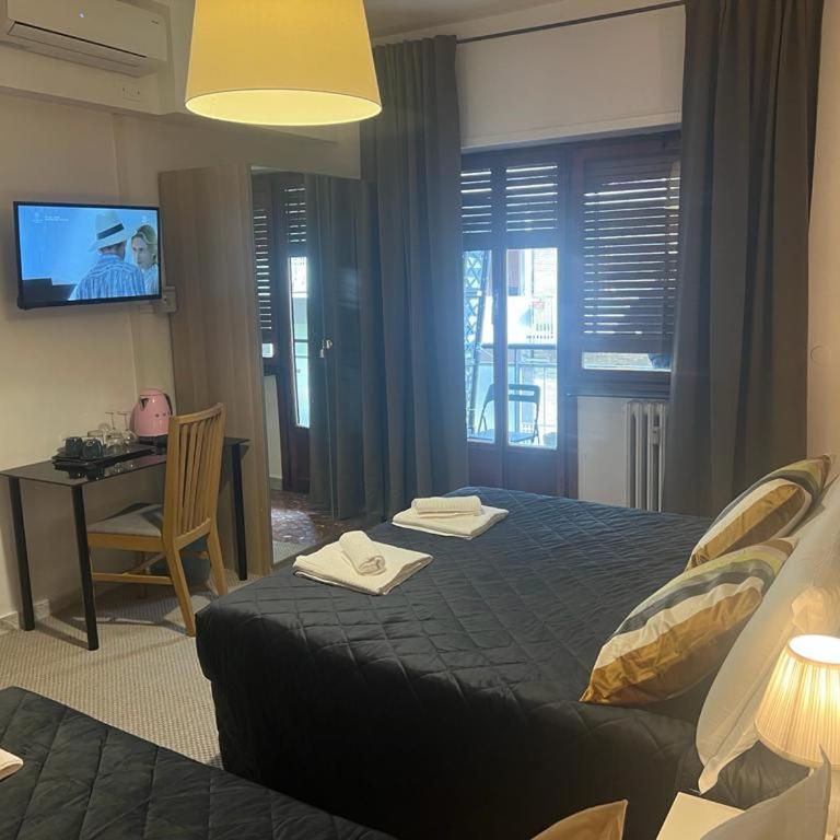 Appia Avenue 639 - Camera Quadrupla con Bagno Privato - 6
