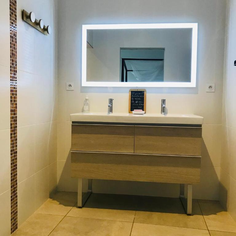 maison d'hôtes la ferme saint Pierre Drôme - Suite Deluxe avec Lit King-Size - 2