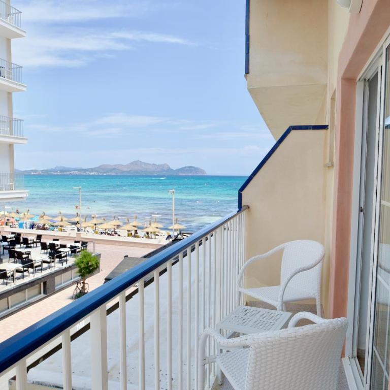 JS Horitzó - Double Room with Balcony and Lateral Sea View - 1