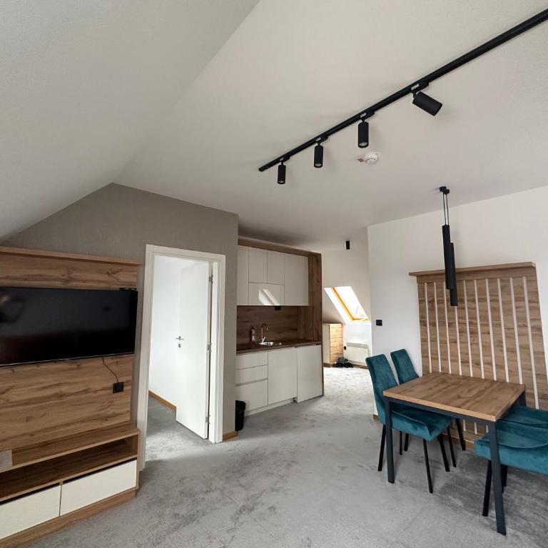 Hotel Djina - Kopaonik - Two-Bedroom Apartment - 5