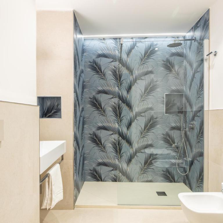 Magnini Rooms - Camera Queen con Vista Mare - 8