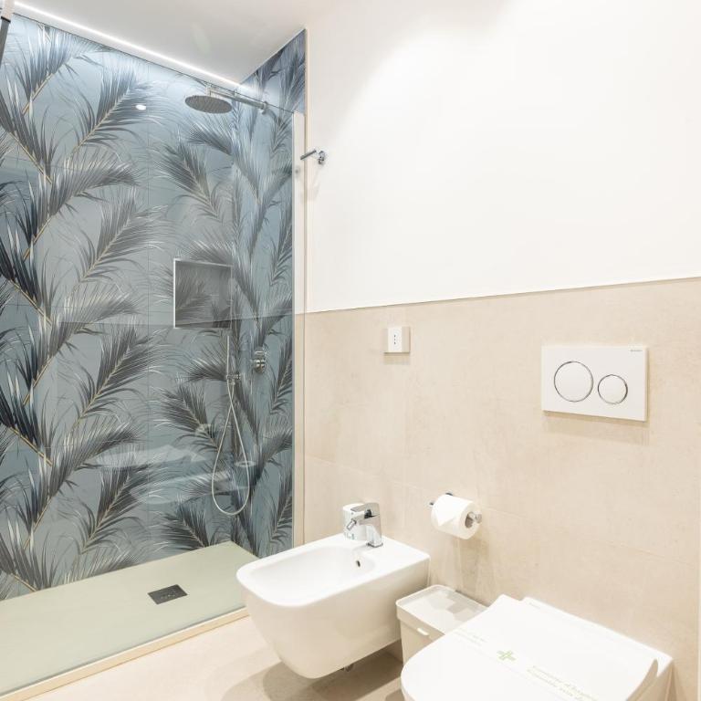 Magnini Rooms - Camera Queen con Vista Mare - 9