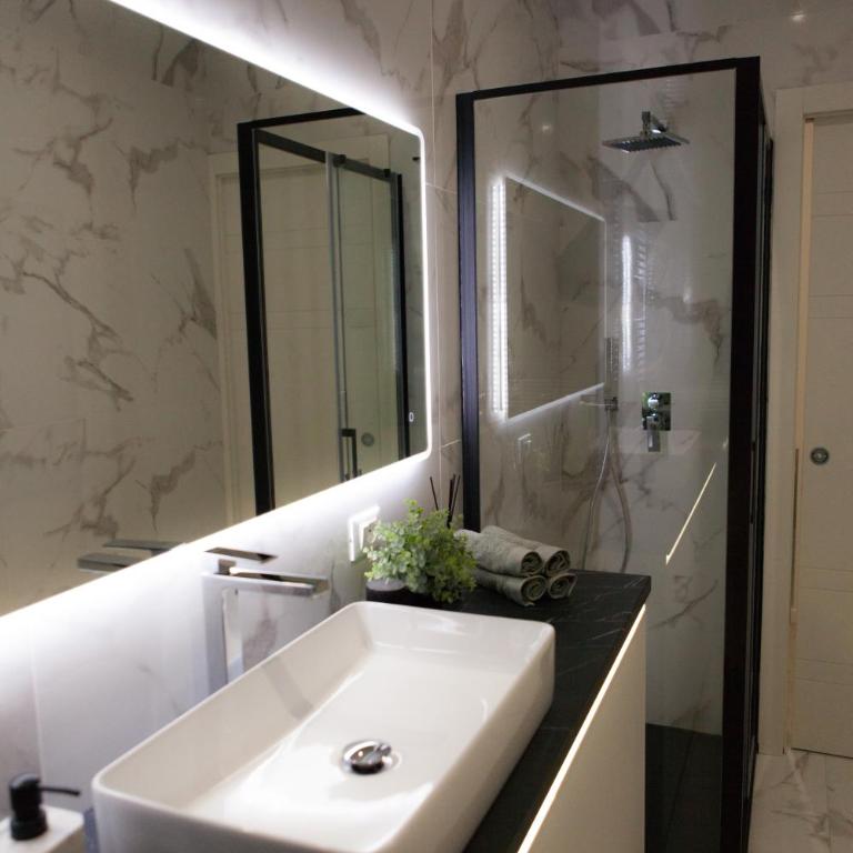 RomanApartments - Appartamento con 2 Camere da Letto - 23