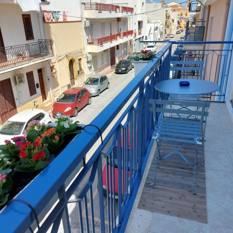 Levante - One-Bedroom Apartment - 1