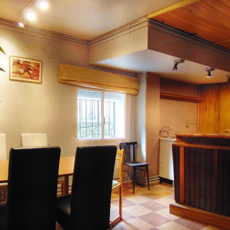 Casa en la sierra de Madrid para grupos grandes - Casa de 7 dormitorios - 16