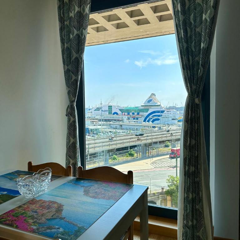 Due Passi dal Porto - Appartamento con 2 Camere da Letto - 13