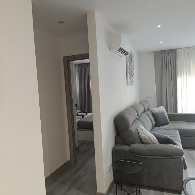 Apartamento Cristina 3 - Playa Arenal Bol - Two-Bedroom Apartment - 10
