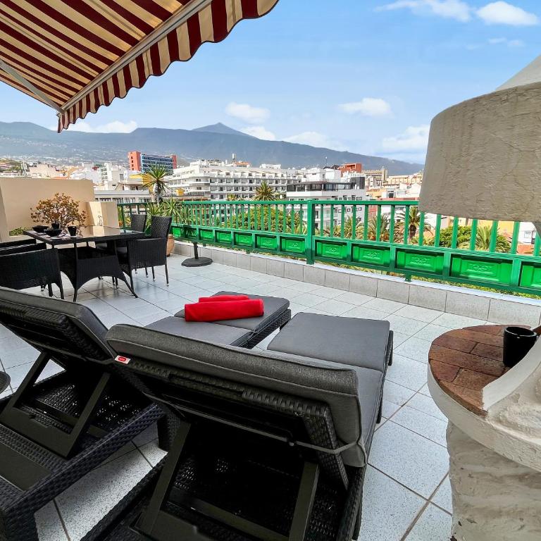 Large Penthouse with Sunny Terrace - Apartamento con terraza - 14